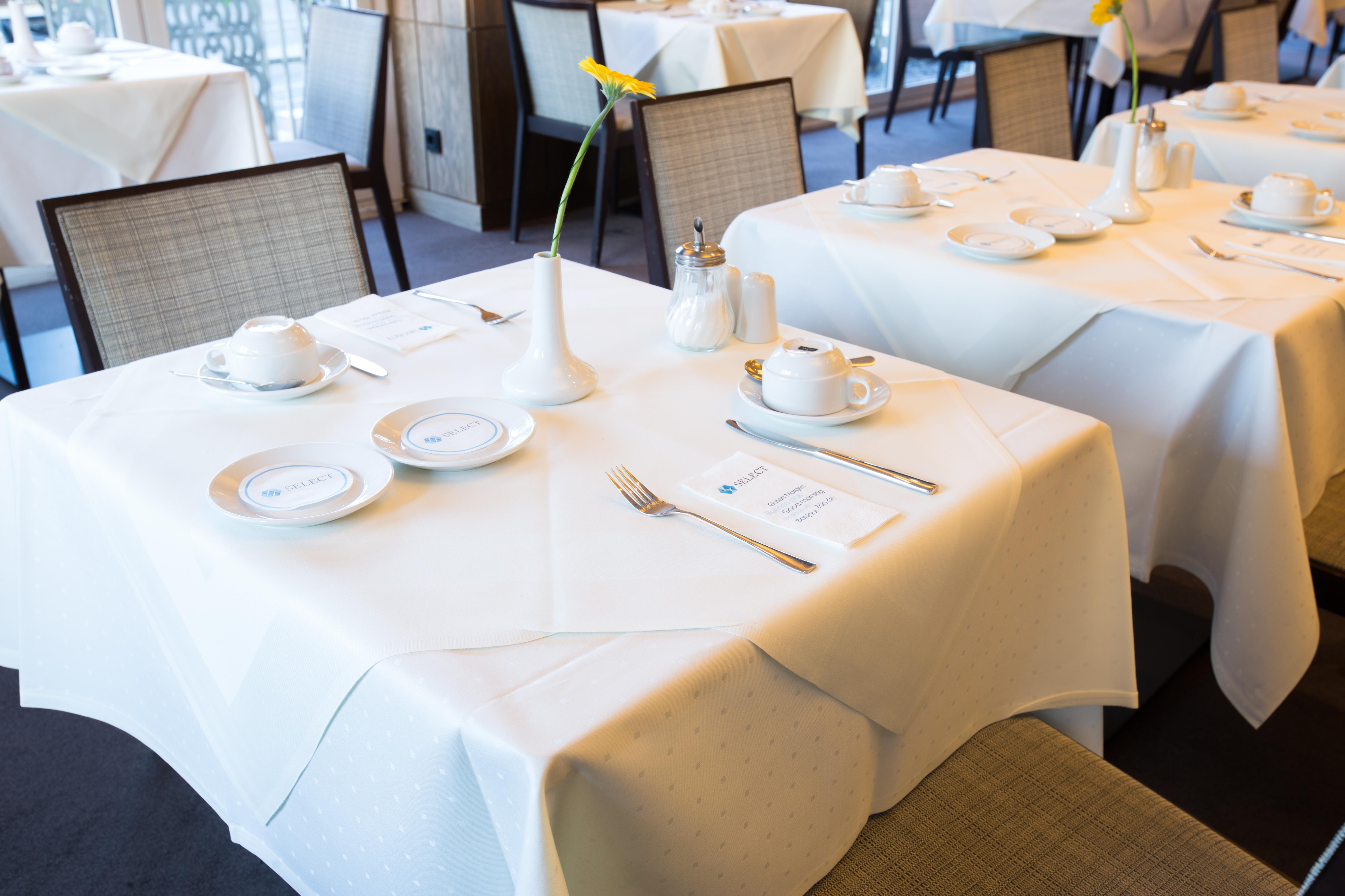 Hotel Select Handelshof 3*